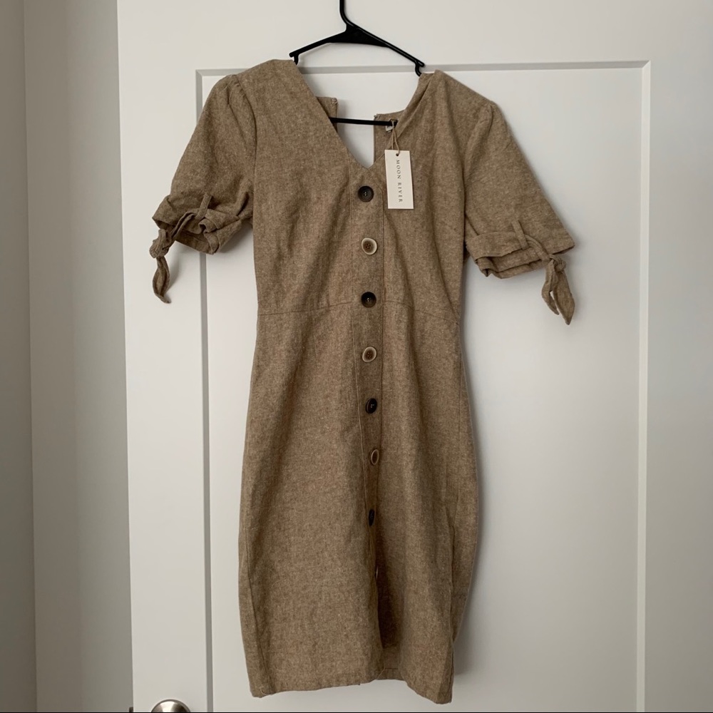 Moon River Midi Beige Dress